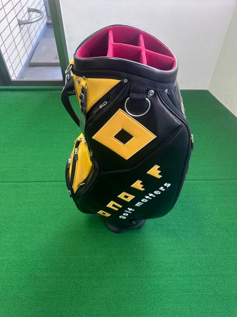 オノフ　キャディバック　ブラック×イエロー