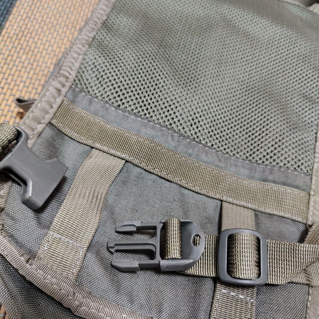 BRIEFING ブリーフィング FLIGHT LIGHT DROP POUCH