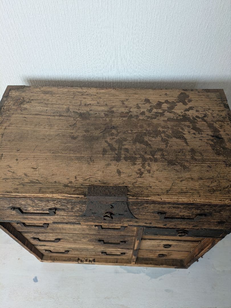 小ぶり木製和風箪笥 8引き出し