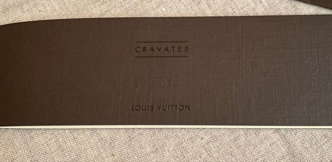 【美品】LOUIS VUITTONモノグラム スターチェック柄 シルクネクタイ