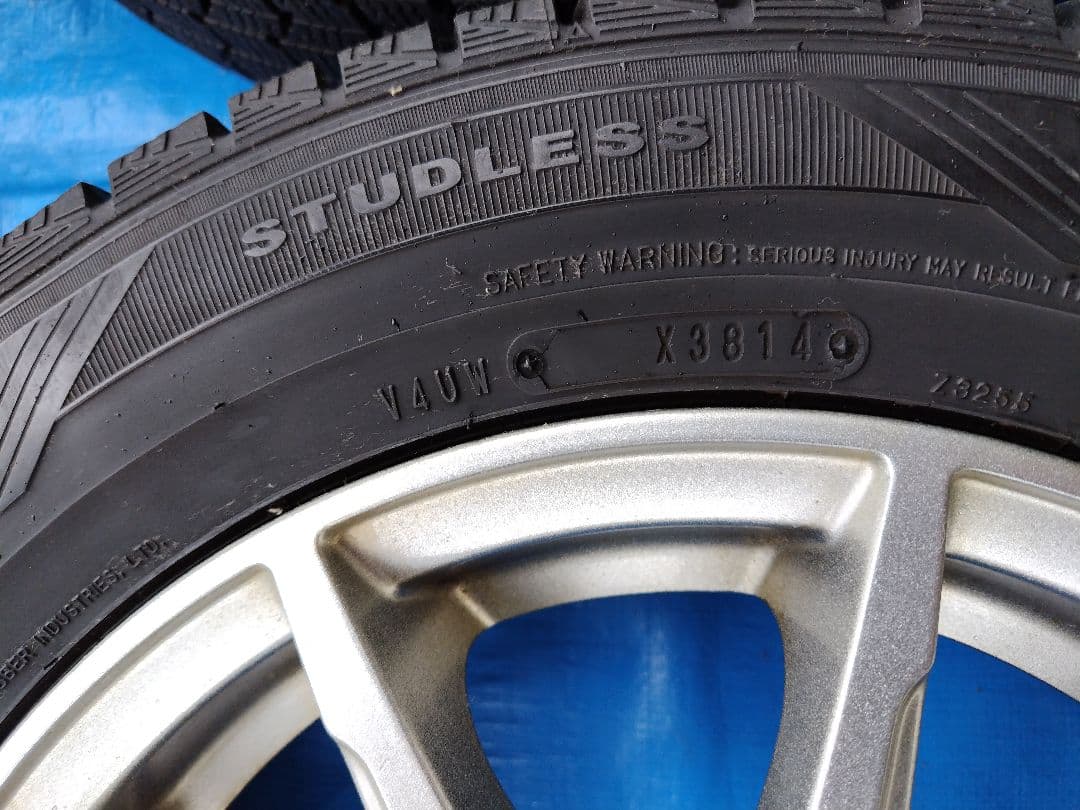 165/70R14、スタッドレスタイヤ4本、ダンロップ・DSX2、送料込み