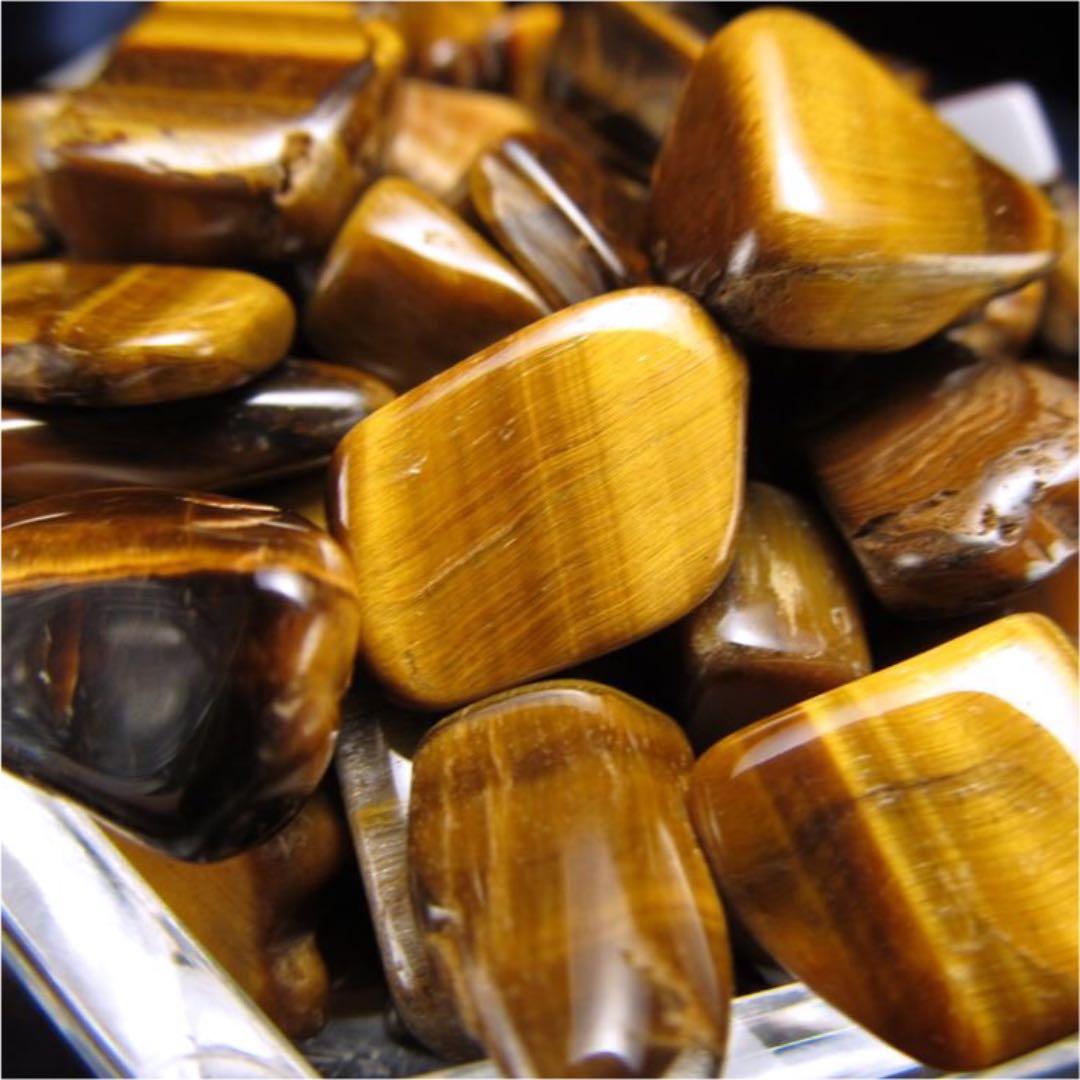 300g★特選一石★金運の代表石☆【タイガーアイ『虎目石』さざれ】❤️