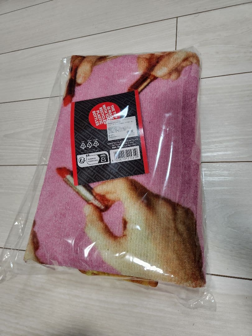 seletti グラフィックマット