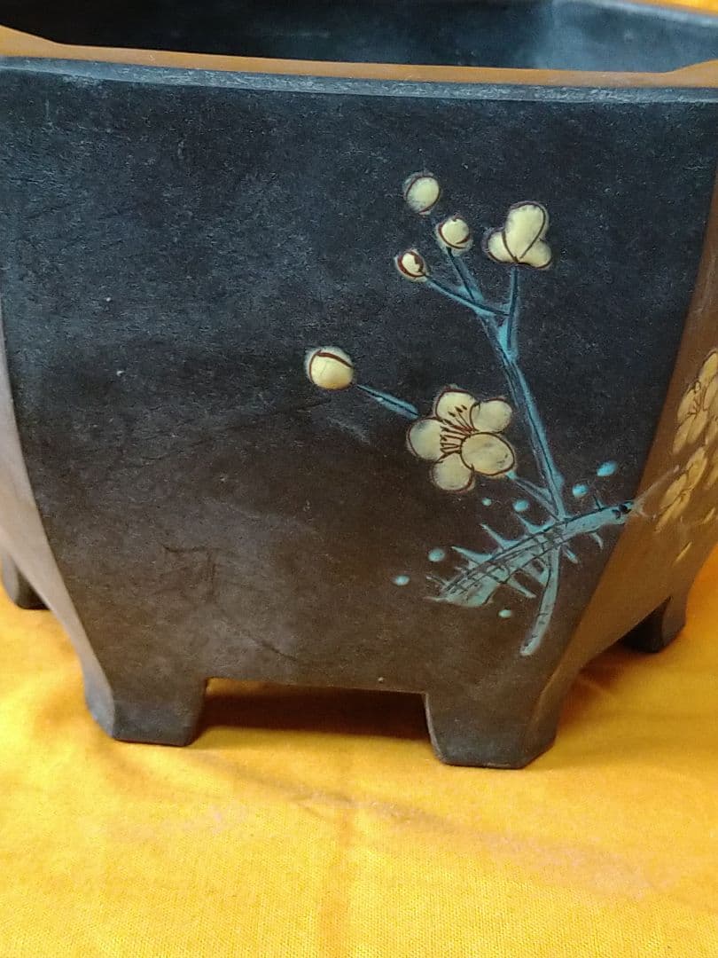 盆栽鉢　黒泥六角絵鉢　落款有り