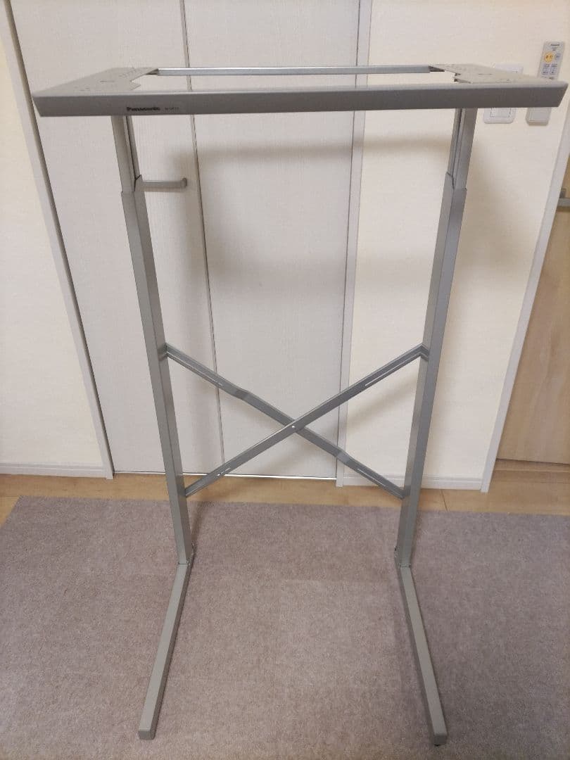 衣類乾燥機　台　スタンド　Panasonic　 シルバー N-UF12-S
