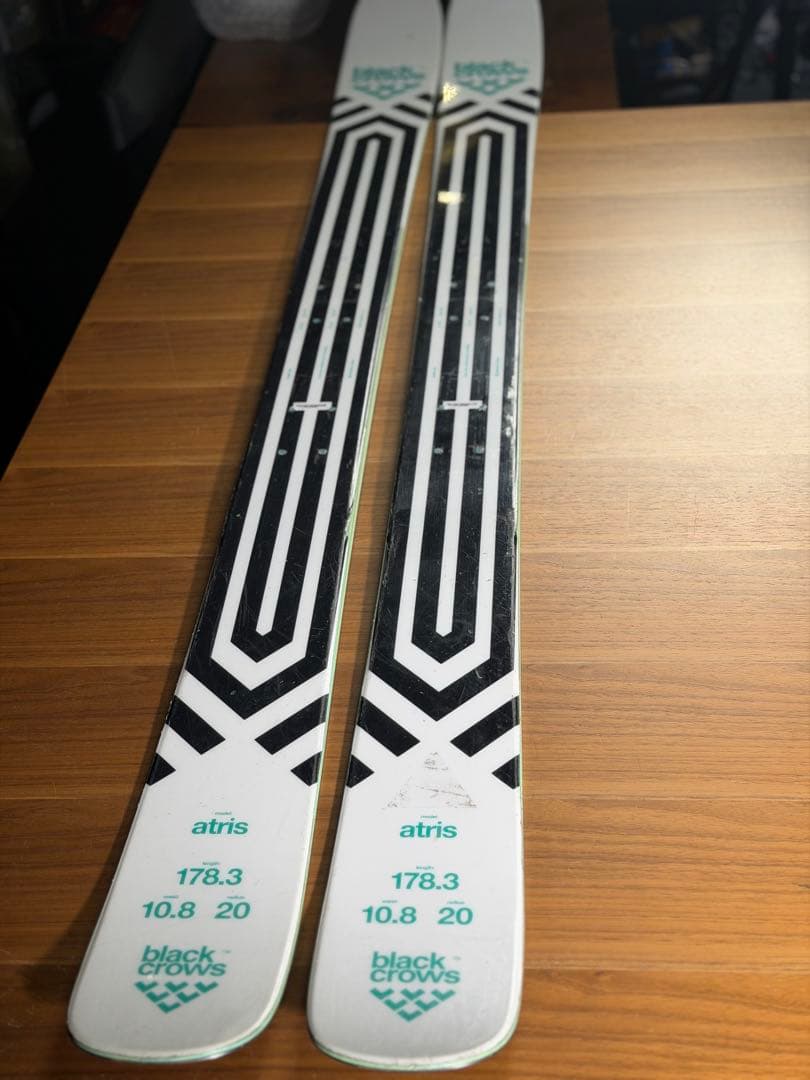 2020 black crows atris 178.3 フリーライド