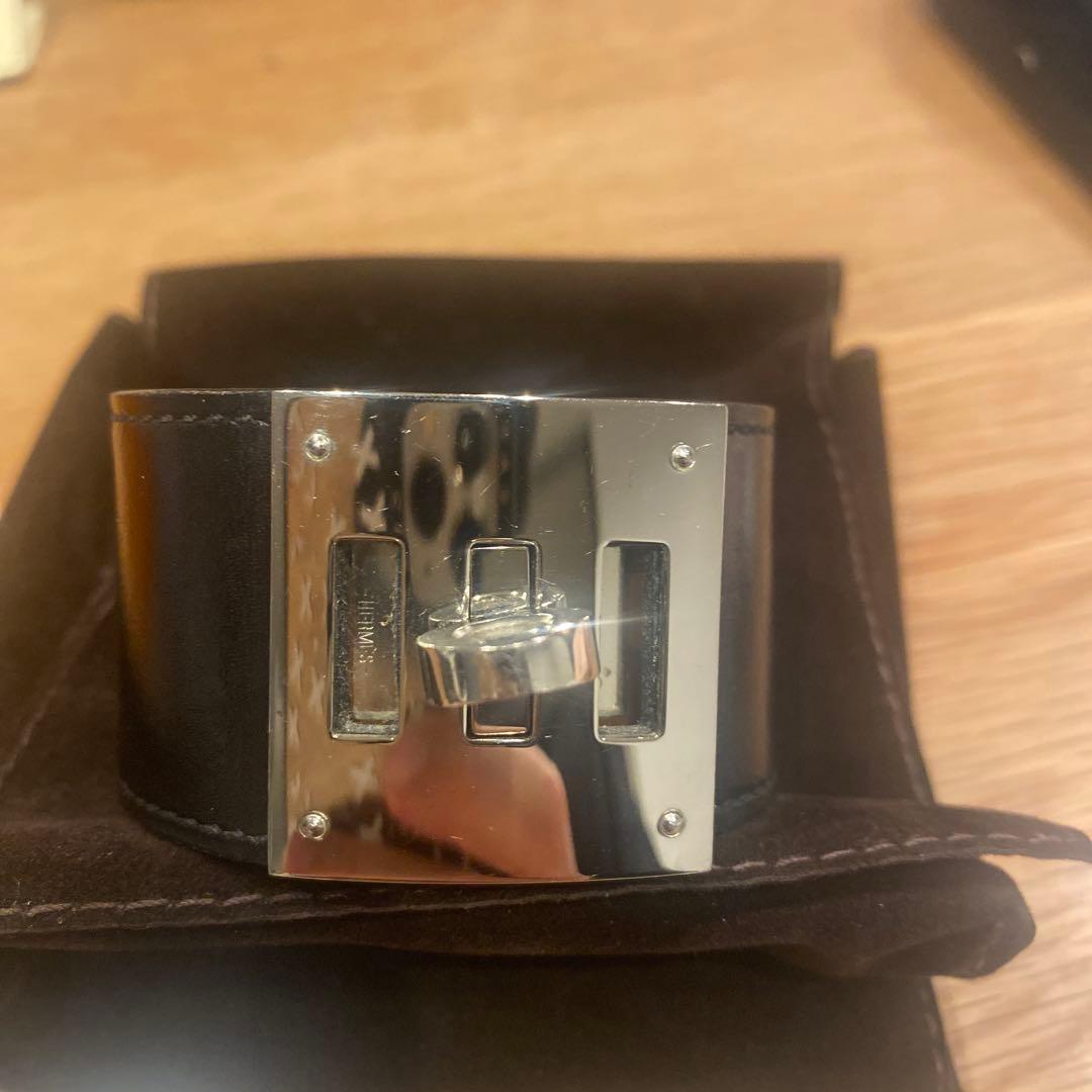 HERMES ブラックレザーブレスレット　ケリードック