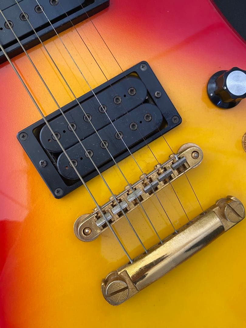 TARGET ターゲット　ギター