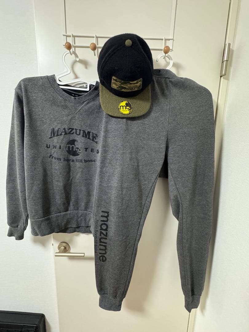 お得‼︎レア‼︎MAZUME(マズメ)ウォームアップトレーナーセット‼︎キャップ付き‼︎