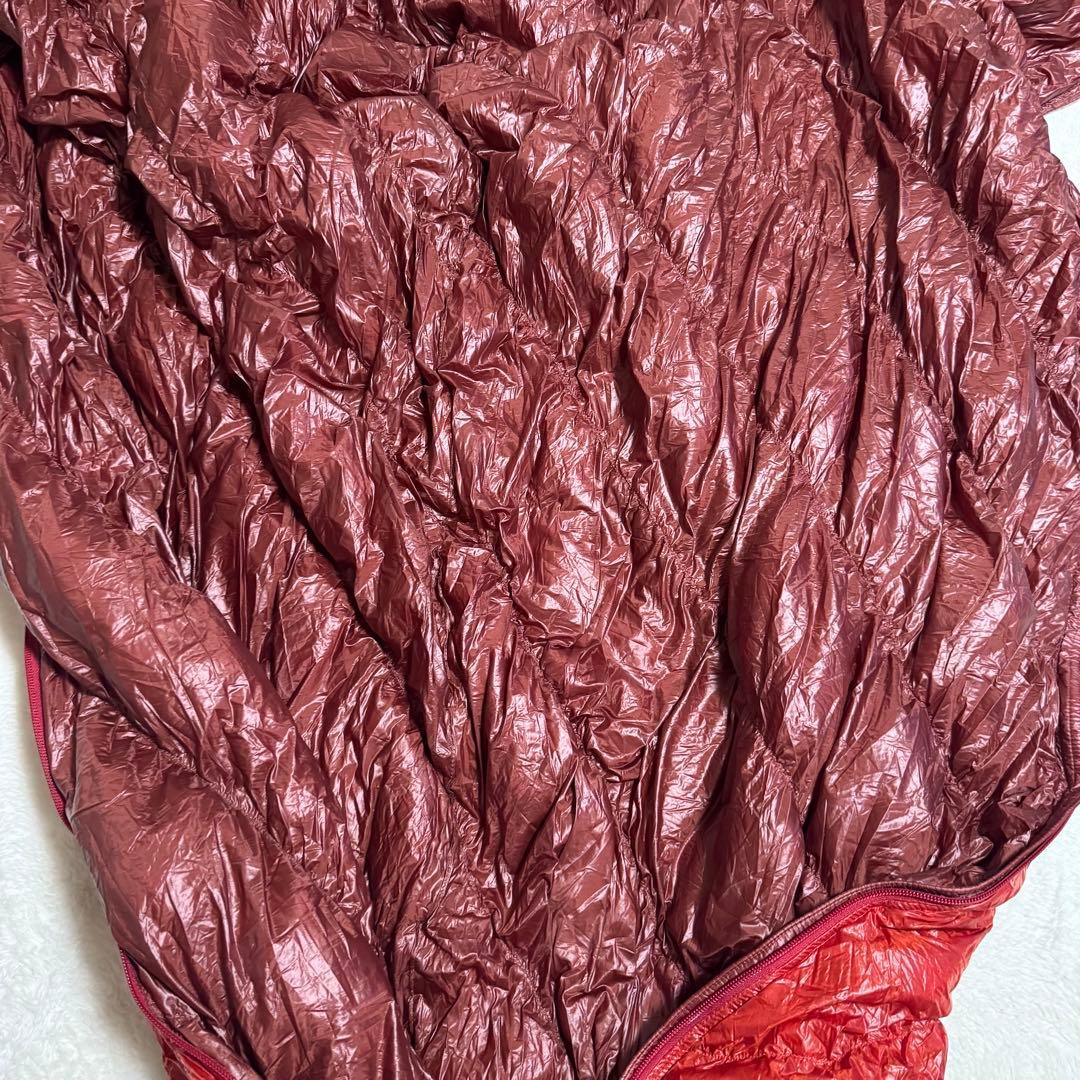 極美品モンベル800FP ダウンハガー800 #3 R/ZIPシュラフ　レッド