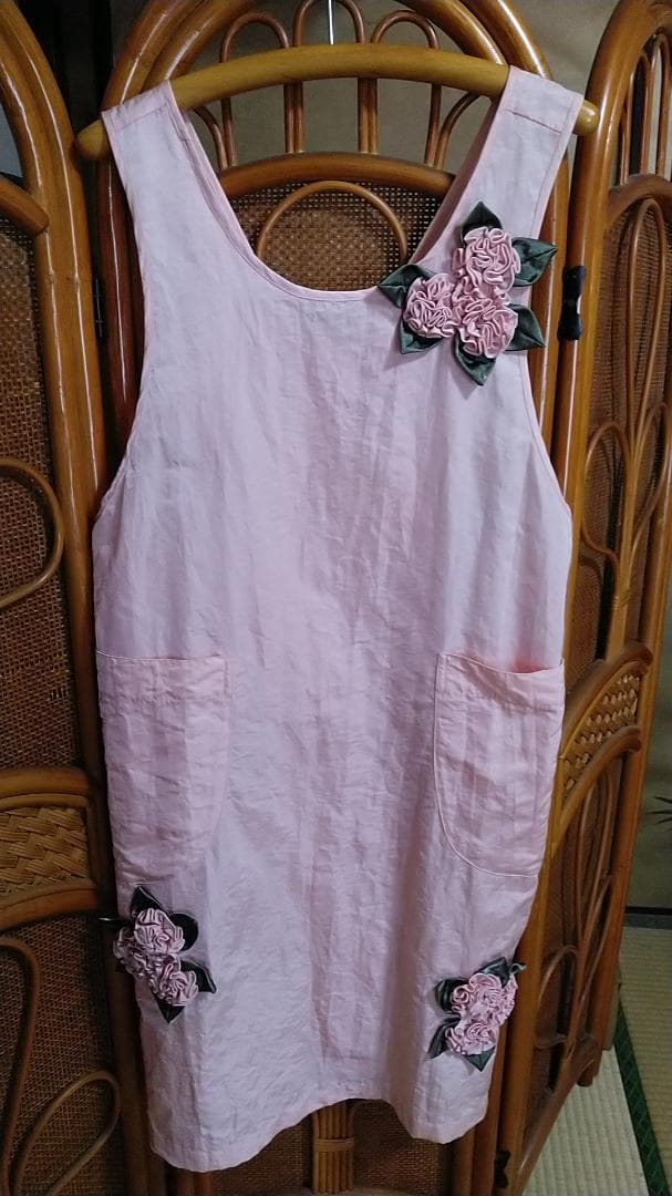 Labas ピンクエプロン