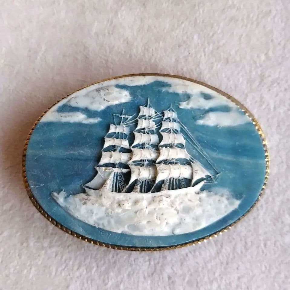 ヴィンテージ　帆船　カメオ　(バックル)