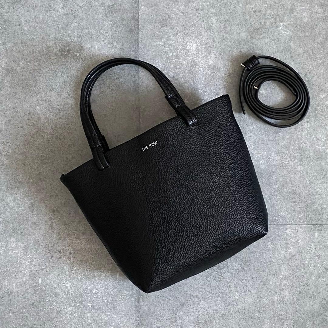 【新品未使用】ブラック　トートバッグ THE ROWロゴ付き　スモール　S