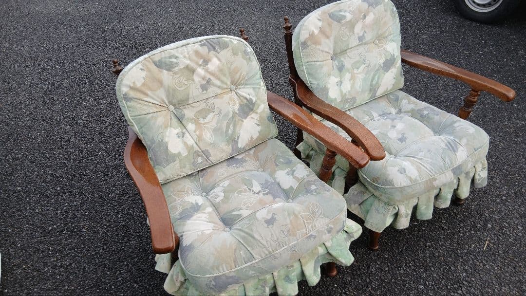 北欧系　飛騨産業　キツツキ　アームチェア2脚　地域限定販売