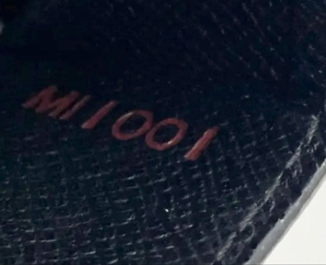 【美品】LOUIS VUITTON エピ ポルト モネ ボワット