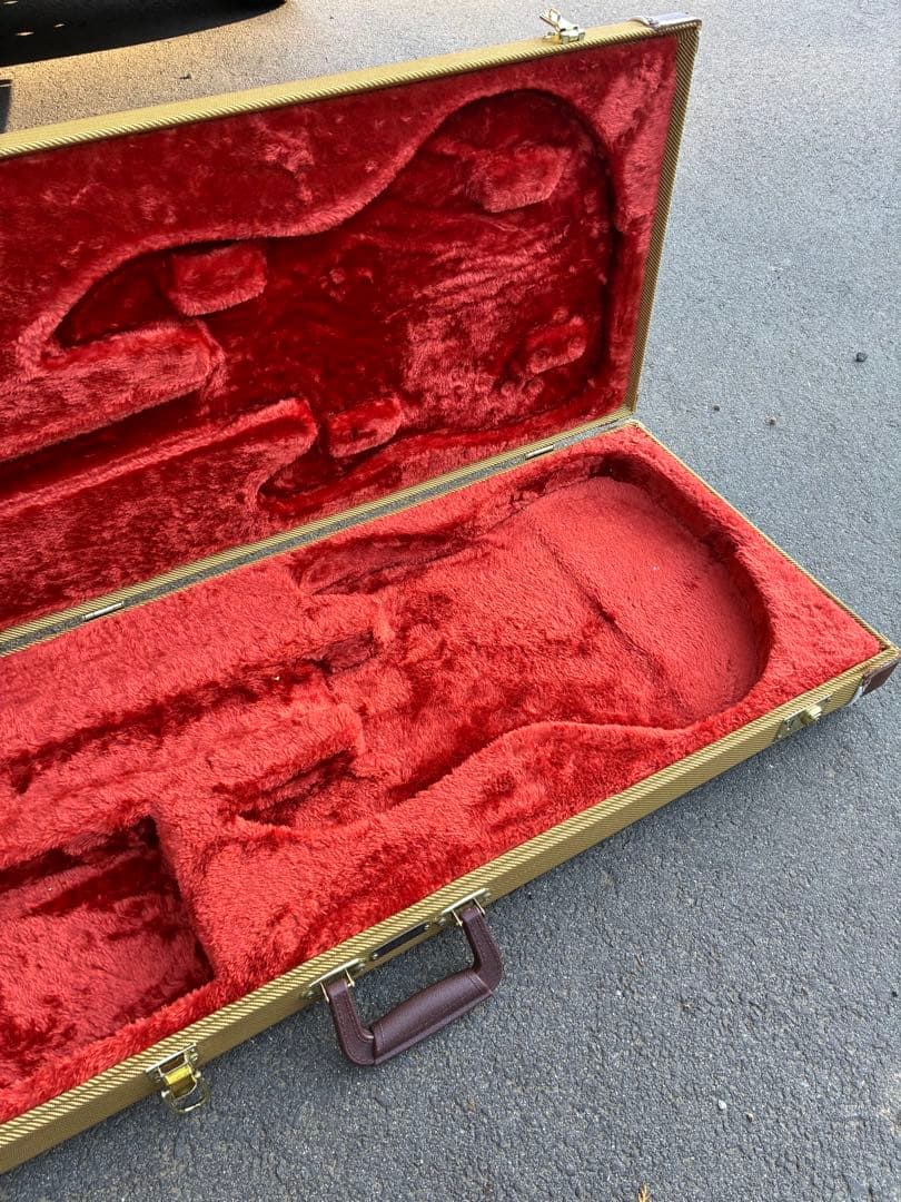 FENDER ベース ハードケース