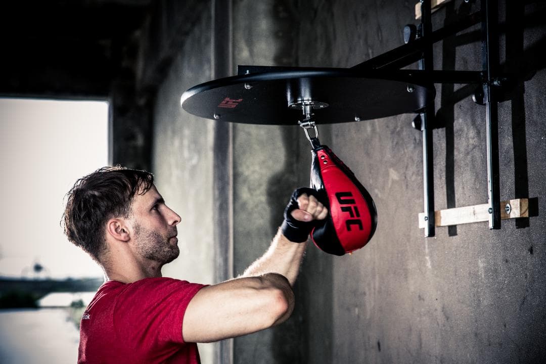 在庫処分！！UFCレザースピードバッグ（UHK-69750）数量限定