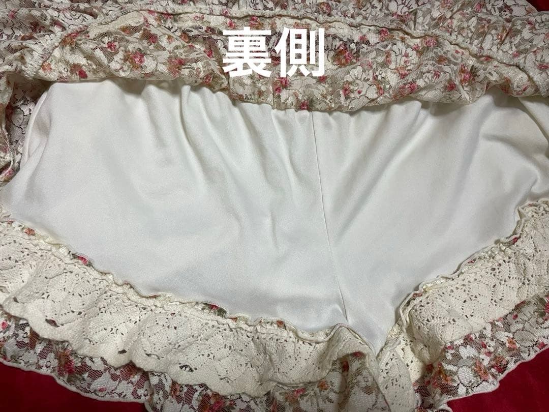 希少y2kフリル総レース花柄スカートパンツ