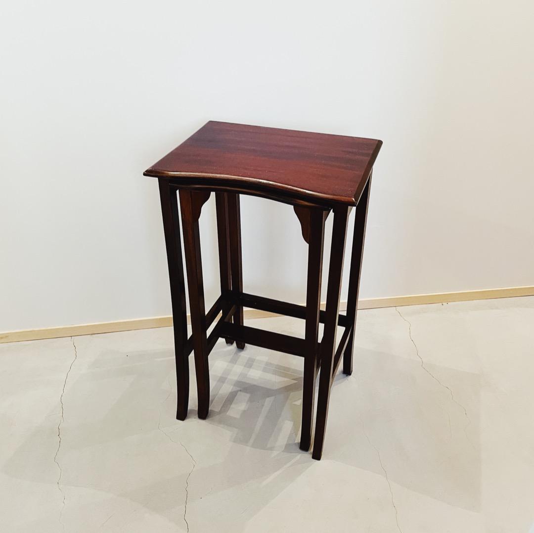 アンティーク ネストテーブル