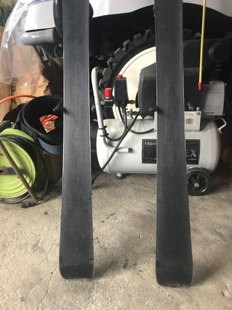 ジュニアロシニョールスキー板130、新品ストックプレゼント、