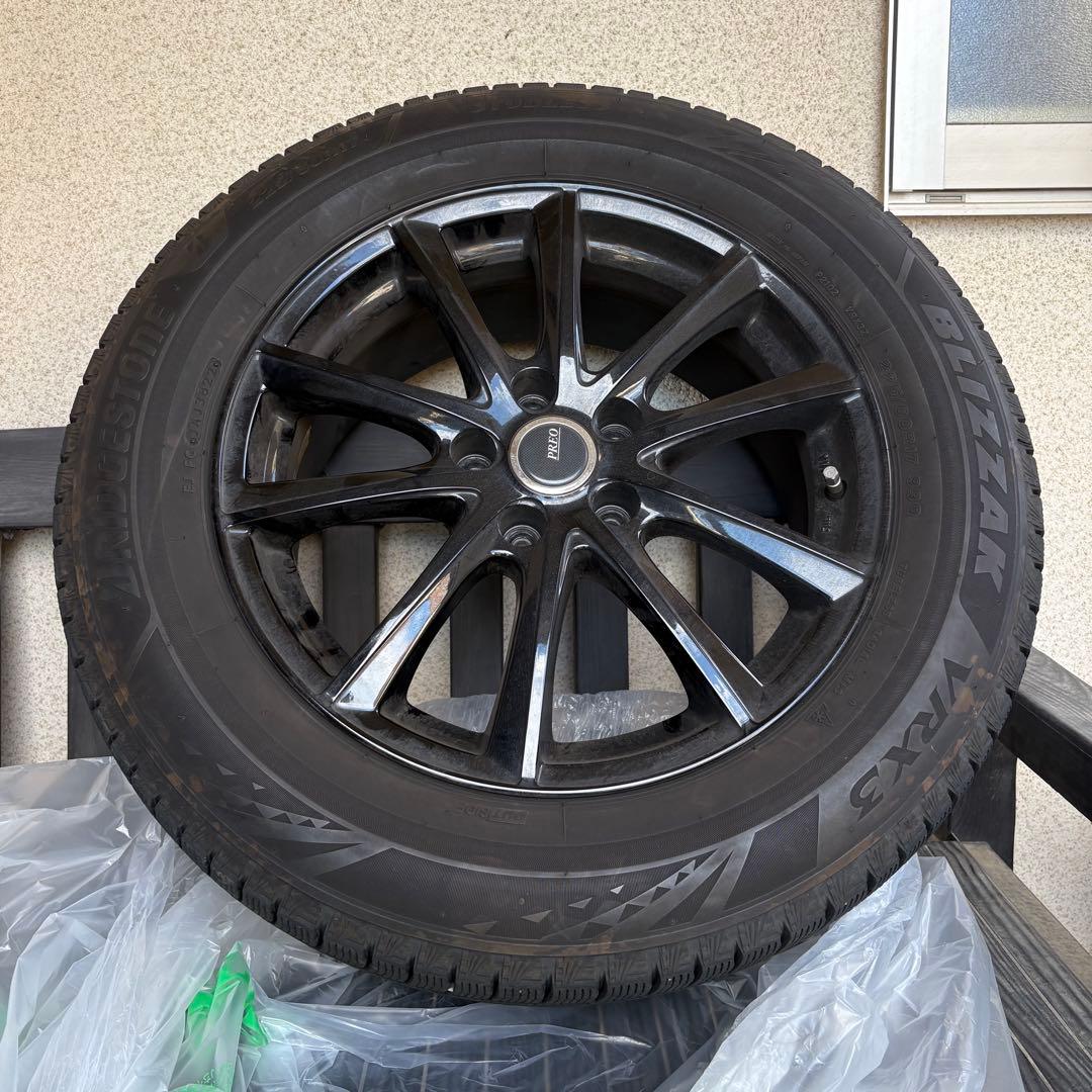 BLIZZAK VRX3 225/60R17 スタッドレスタイヤ