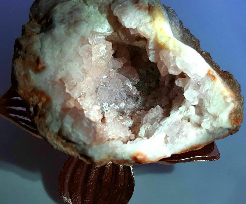 希少石　ピンクアメジスト　ジオード　原石　アルゼンチン産　カルサイト　フラワー