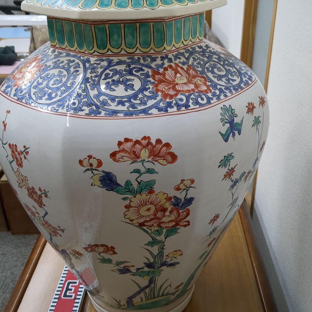 柿右衛門様式沈降壺