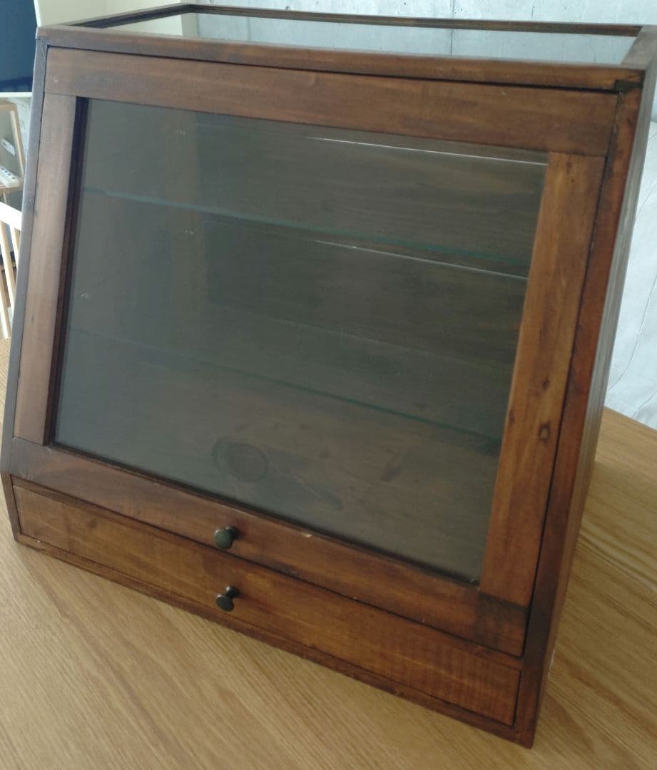 ニコアンド　家具　ディスプレイ　インテリアnikoand