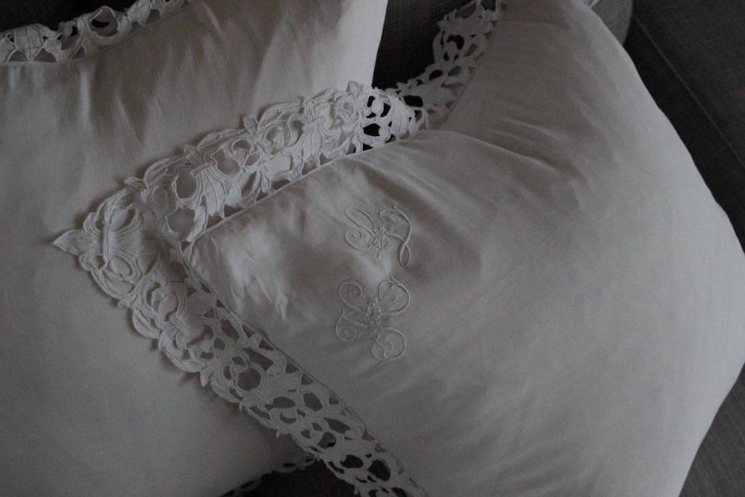 フランスアンティーク/モノグラムクッションカバー/MONOGRAM \"J・M\"