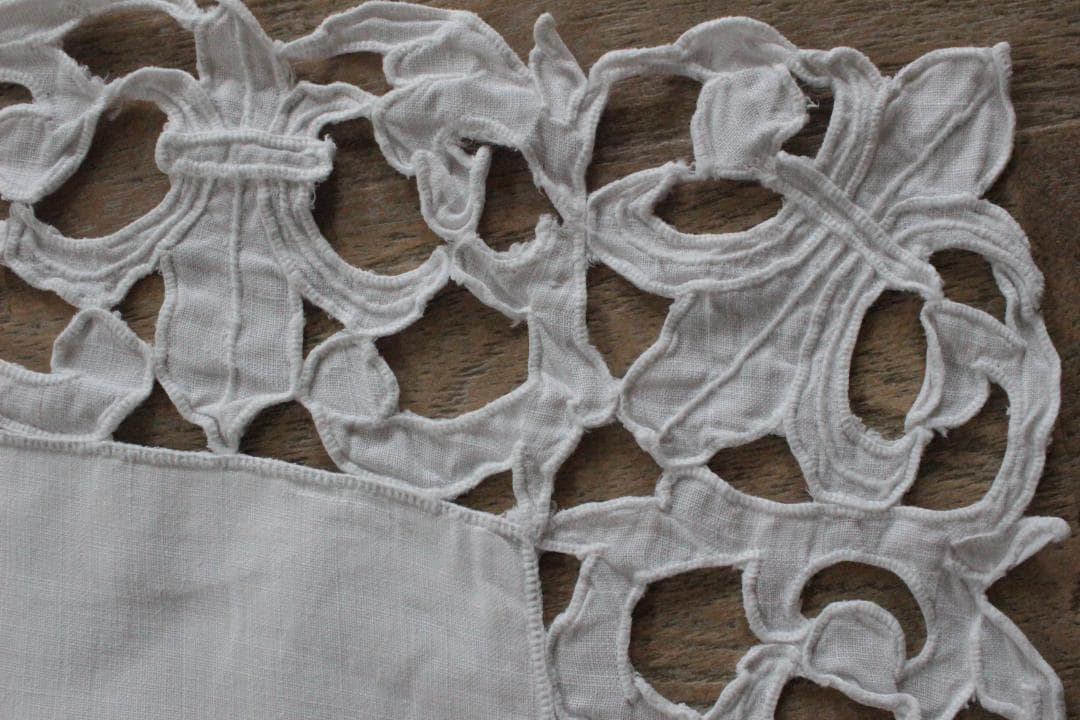 フランスアンティーク/モノグラムクッションカバー/MONOGRAM \"J・M\"