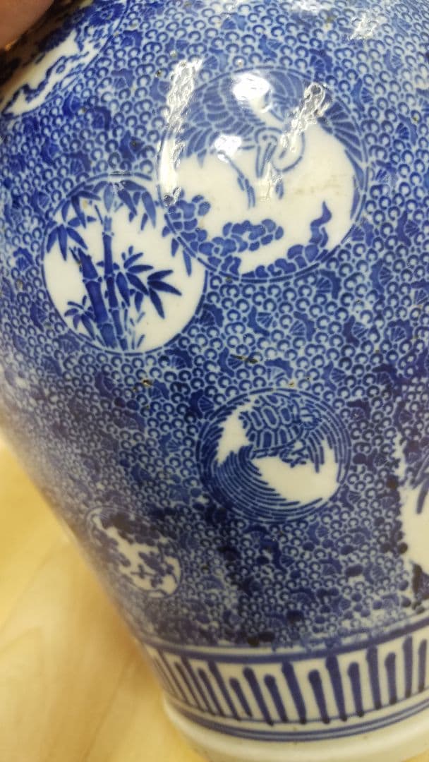 【沈香壺】　印判　微塵　窓絵　鶴亀　松竹梅　時代物　花瓶