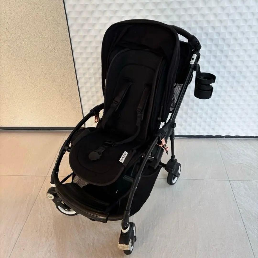ナイキの靴付き　黒 ベビーカー バガブー ビー5 雨具　カップ　ポーチ