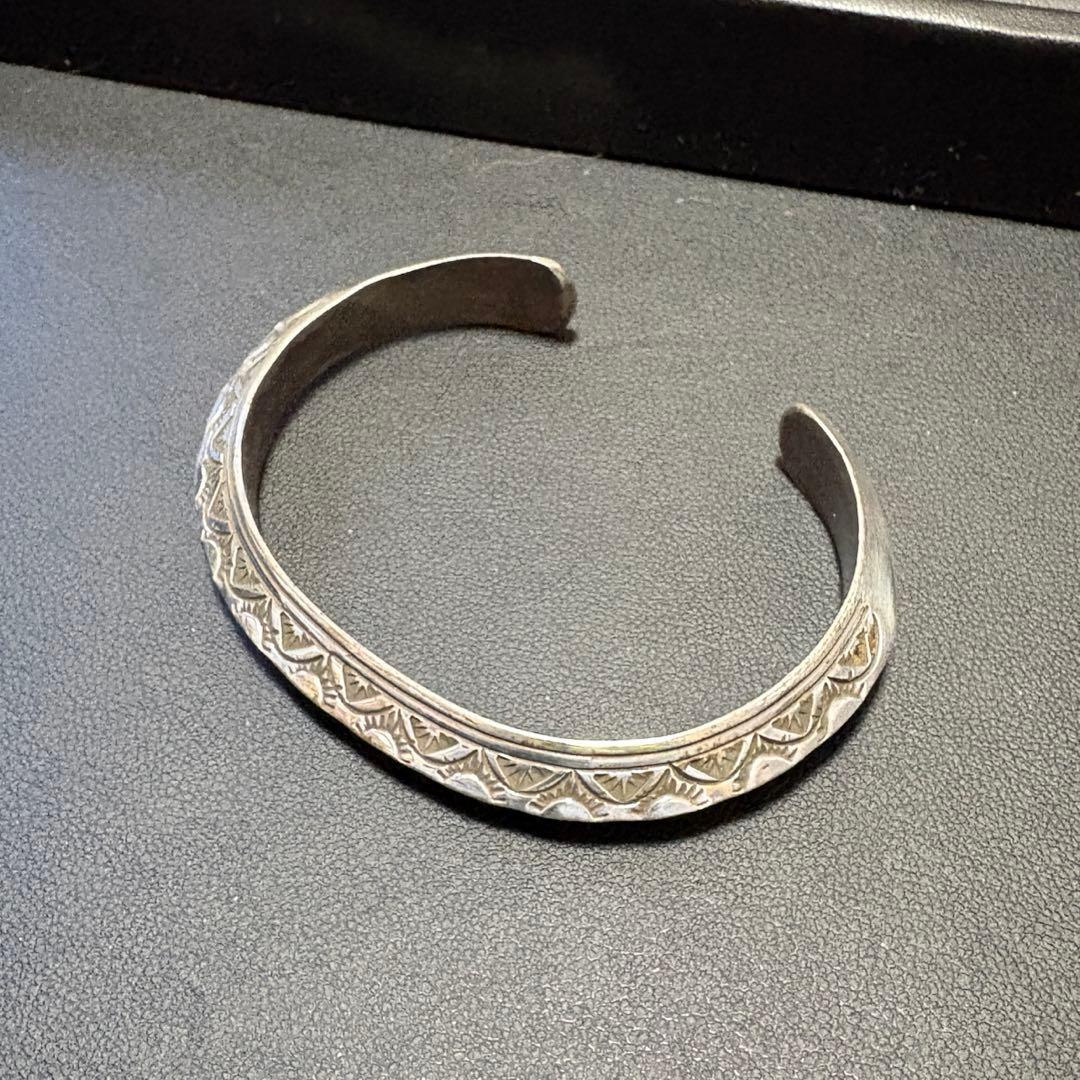 Navajo ナバホ族 Wylie Secatero作　バングル　925