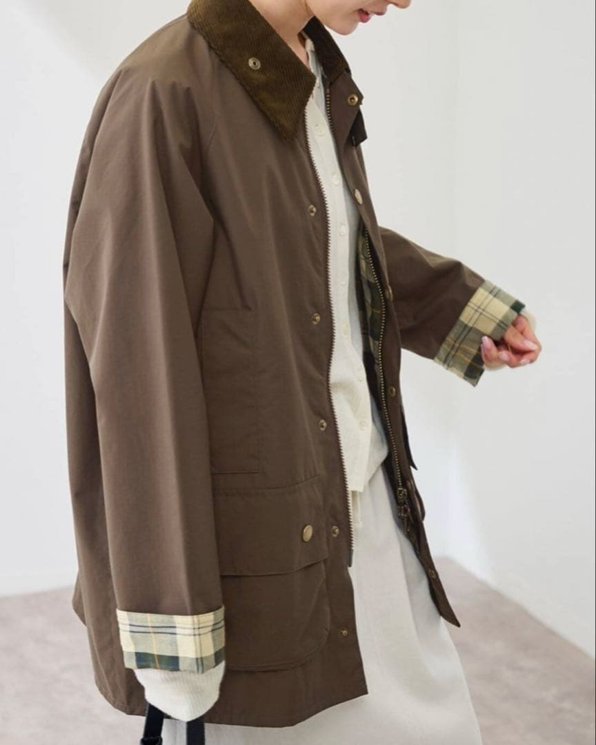 Barbour美品　今期フレームワーク別注BEAUFORTジャケット　サイズ38