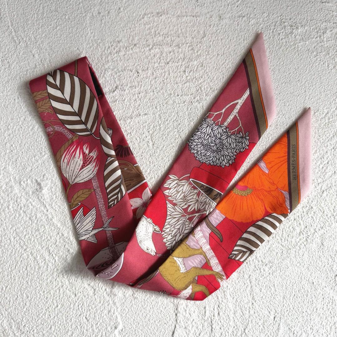 新品同様 HERMES エルメス ツイリー バンダナ プレシャスパラダイス