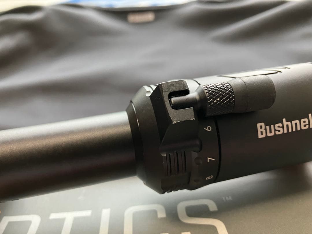 スコープ　可変ズームレバー付き　Bushnell ブッシュネル「DZ223」