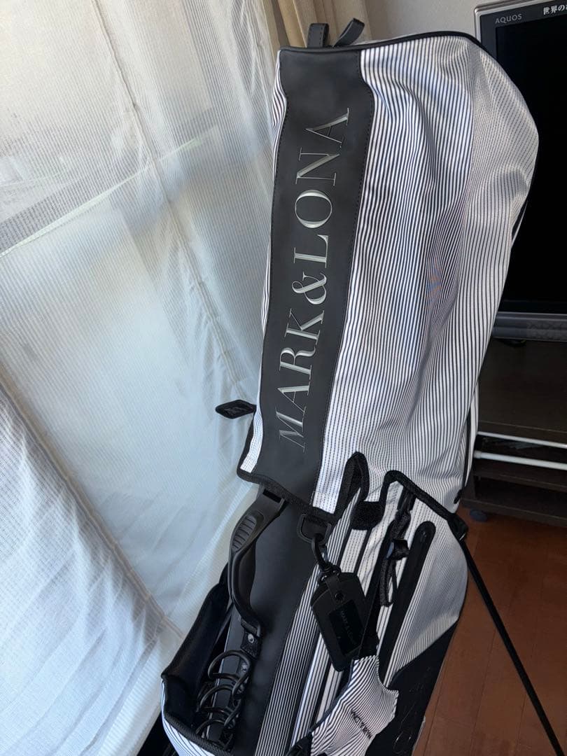 MARK & LONA キャディバッグ ホワイト ブラック