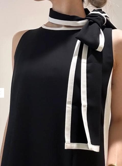 GRACE CONTINENTAL49,500円24SSバイカラーフレームドレス