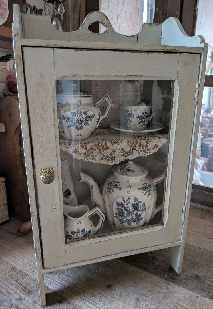 値下げ中　アンティーク　ウォールキャビネット