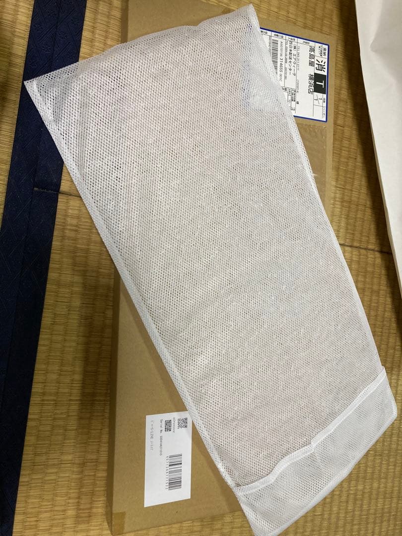 エアウィーヴ ピロー S-LINE 専用ピローケース付き　シートコア一枚追加付き