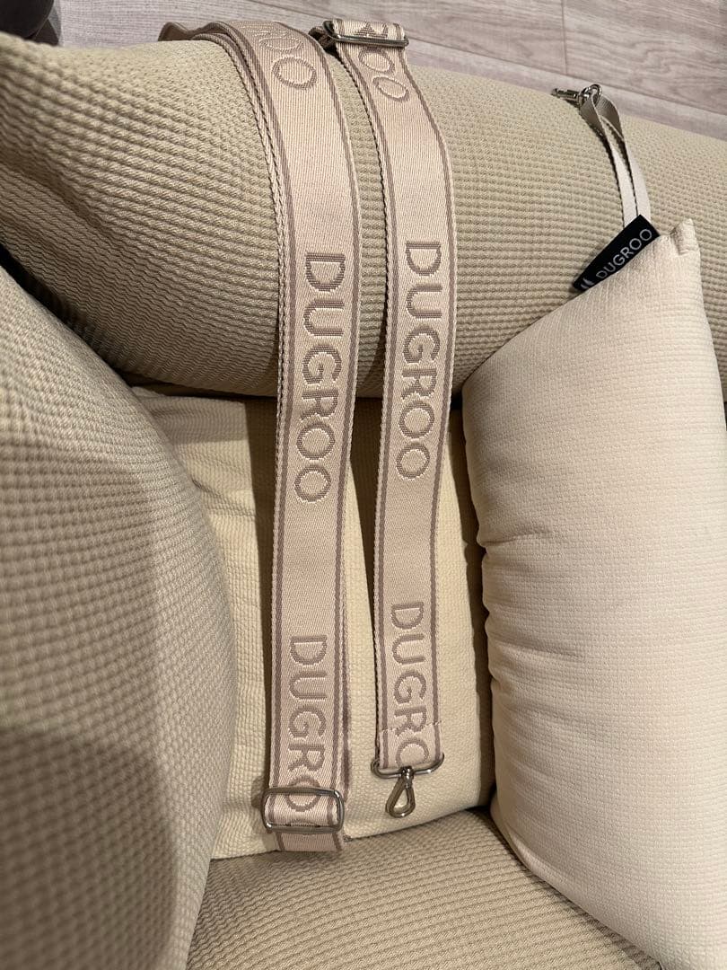 DUGROO 犬用　ドライブベッド　サンガード付き