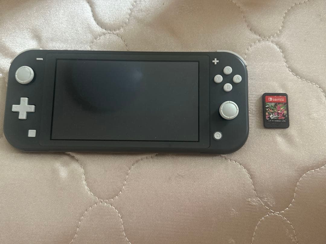 ニンテンドースイッチ　ライト　ブラック スプラトゥーン2 カセット