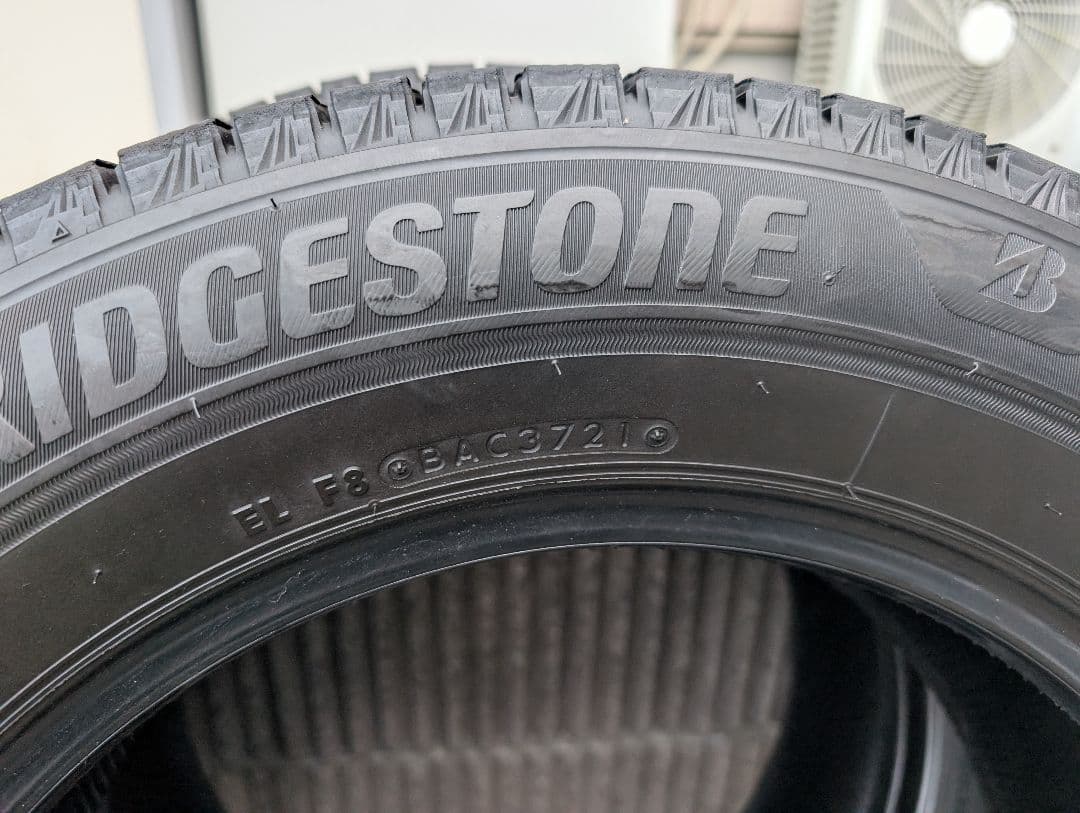 たきちゃん195/65r16 VRX3 スタッドレス4本