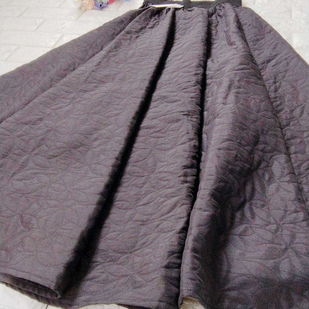新品タグ付き♪ フェンネル FENNEL フラワーキルトフレアースカート M 黒