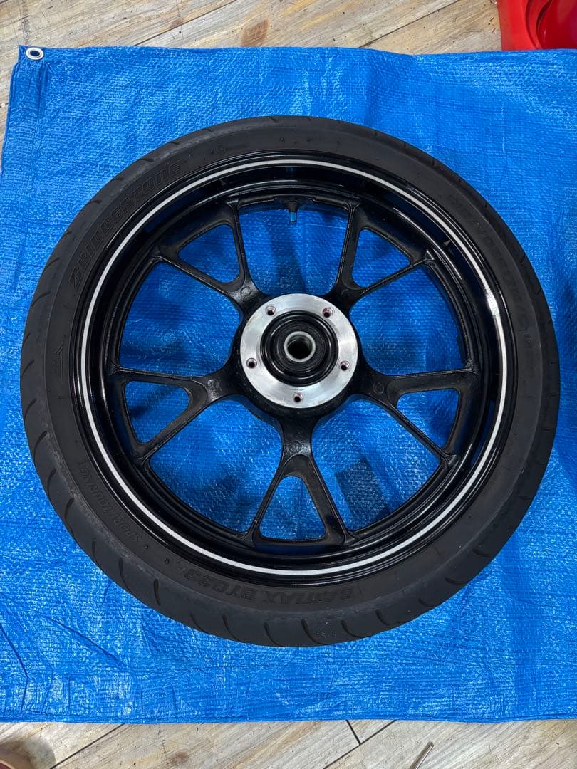 【らいおん】ZRX1200DAEG 前後ホイールセット