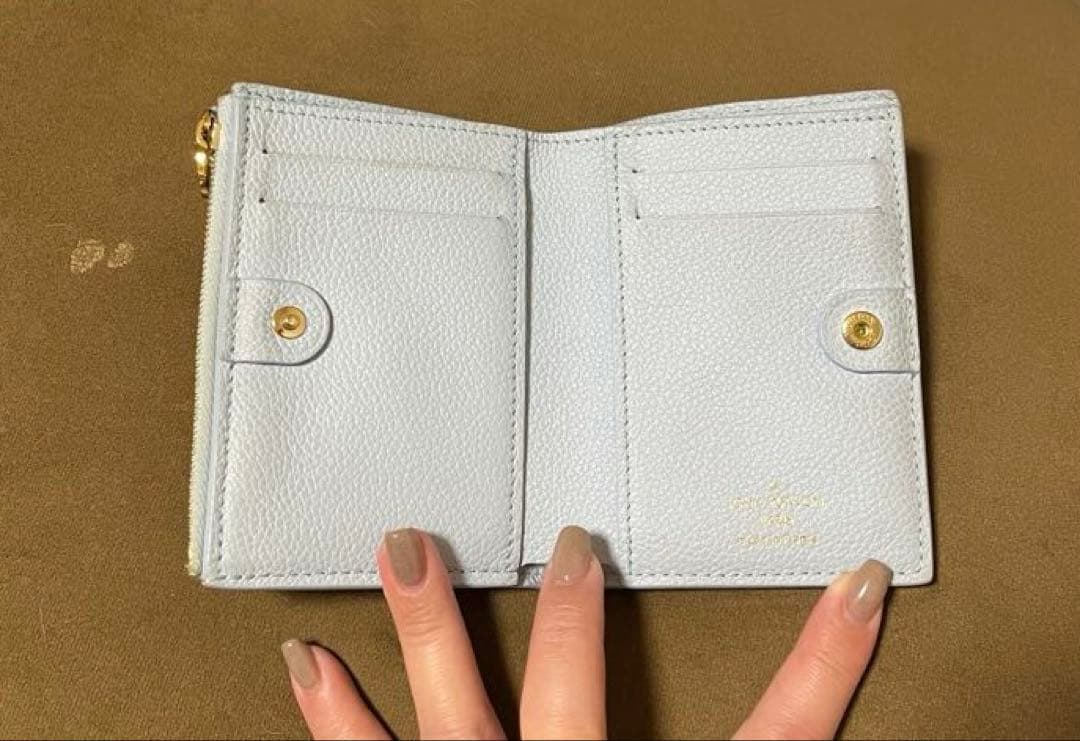 み*様 激レア ルイヴィトン アンプラント ポルトフォイユ リサ 水色 折財布
