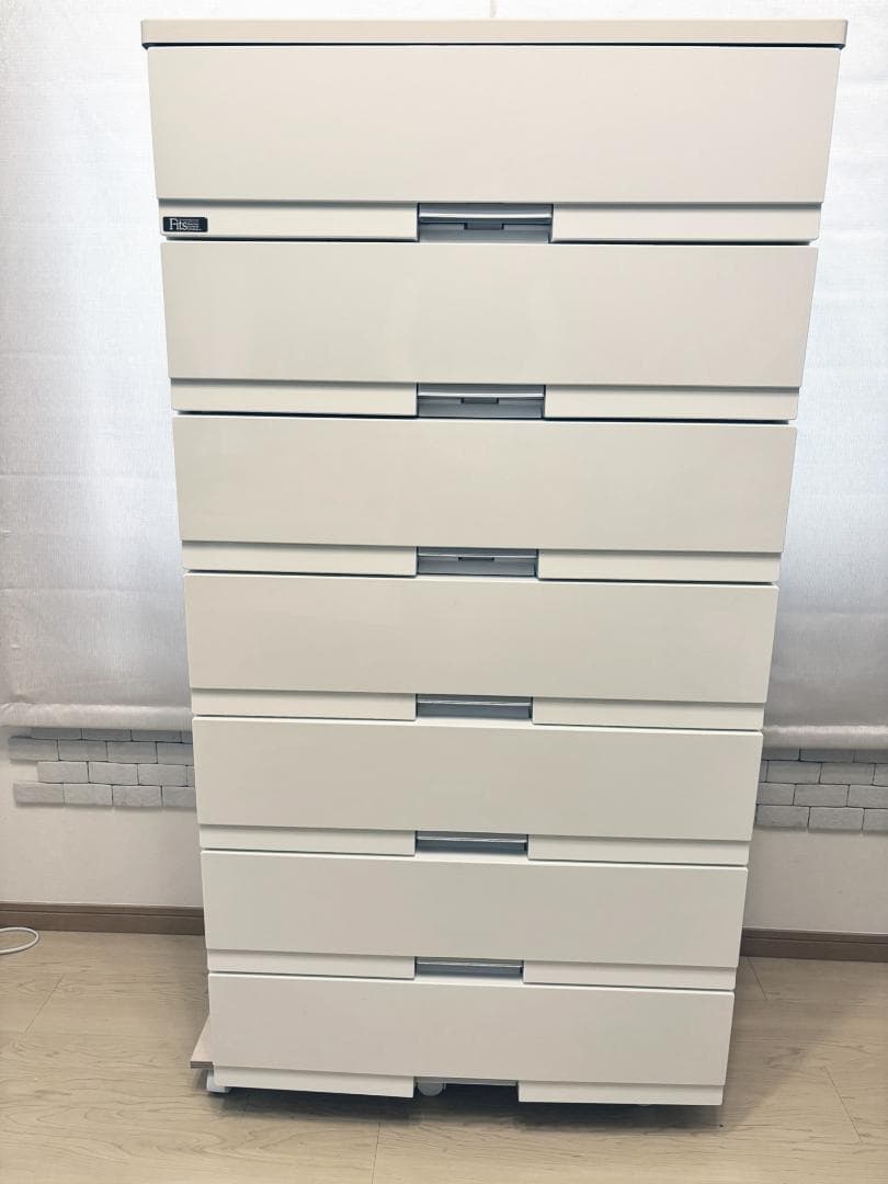 フィッツチェスト幅75cm✖奥行41cm✖高さ144cm