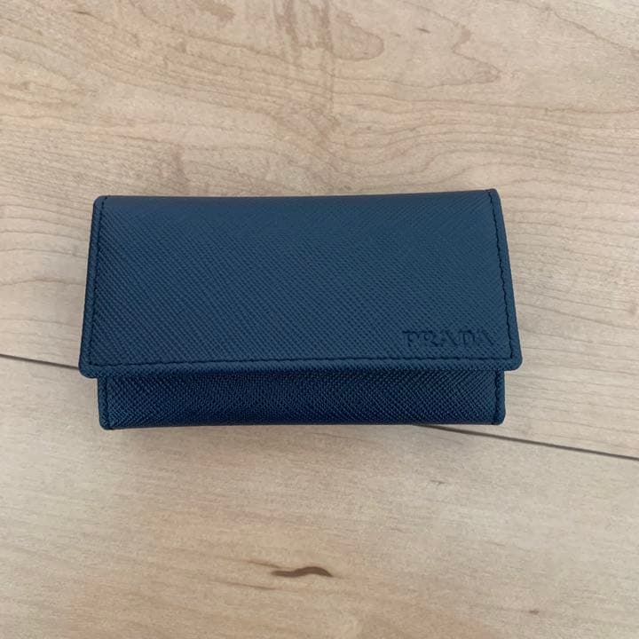 PRADA キーケース