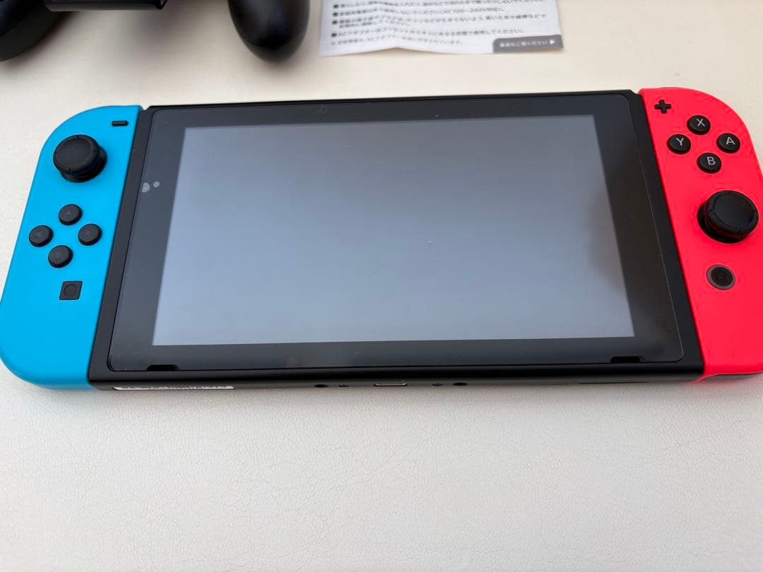 Nintendo Switch 赤/青 本体