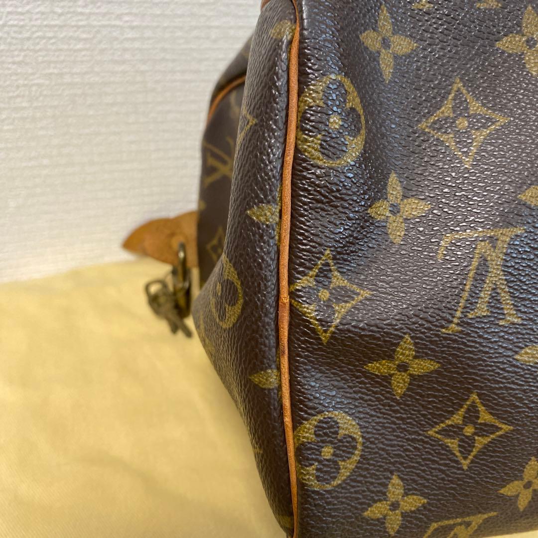 LOUIS VUITTON モノグラム　スピーディ25